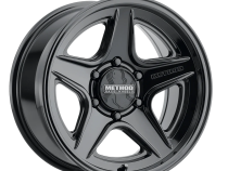 Aluminum Wheels 18x8.5 MR319 Bolt Pattern 6 On 135 Offset 40 Lip Size 1.02 Gloss Black GB Method